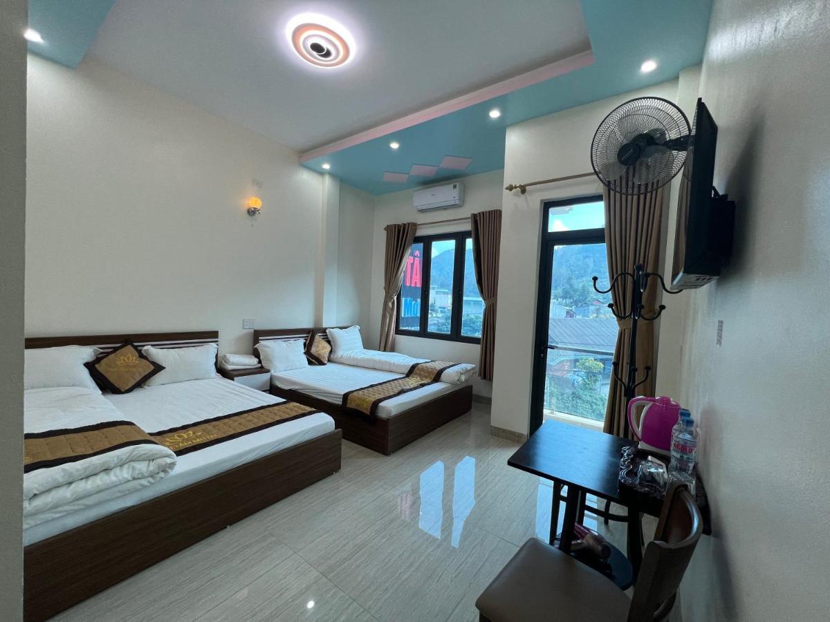 Nhà Nghỉ Thái Tâm Dong Van  Exterior foto