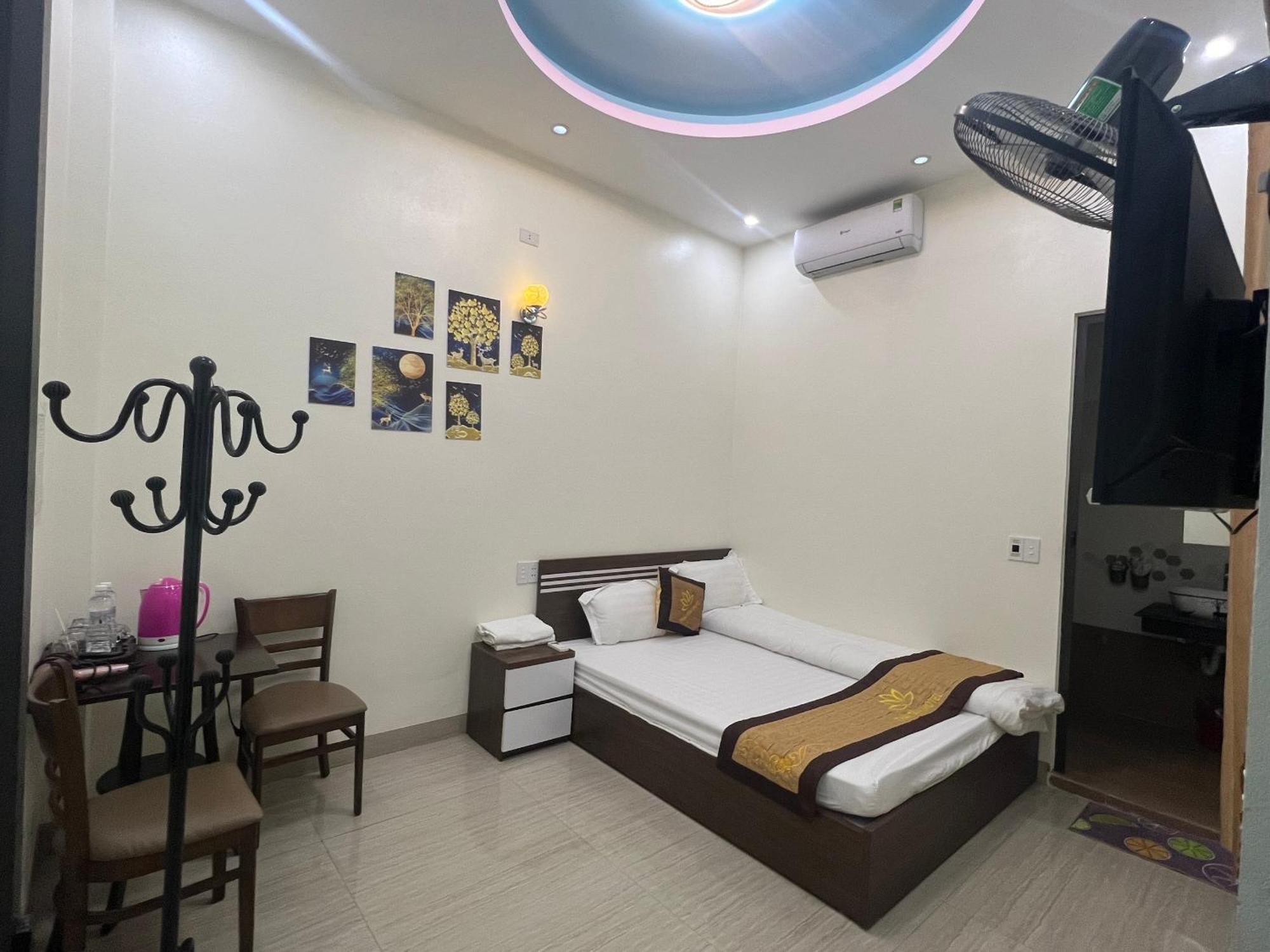 Nhà Nghỉ Thái Tâm Dong Van  Exterior foto